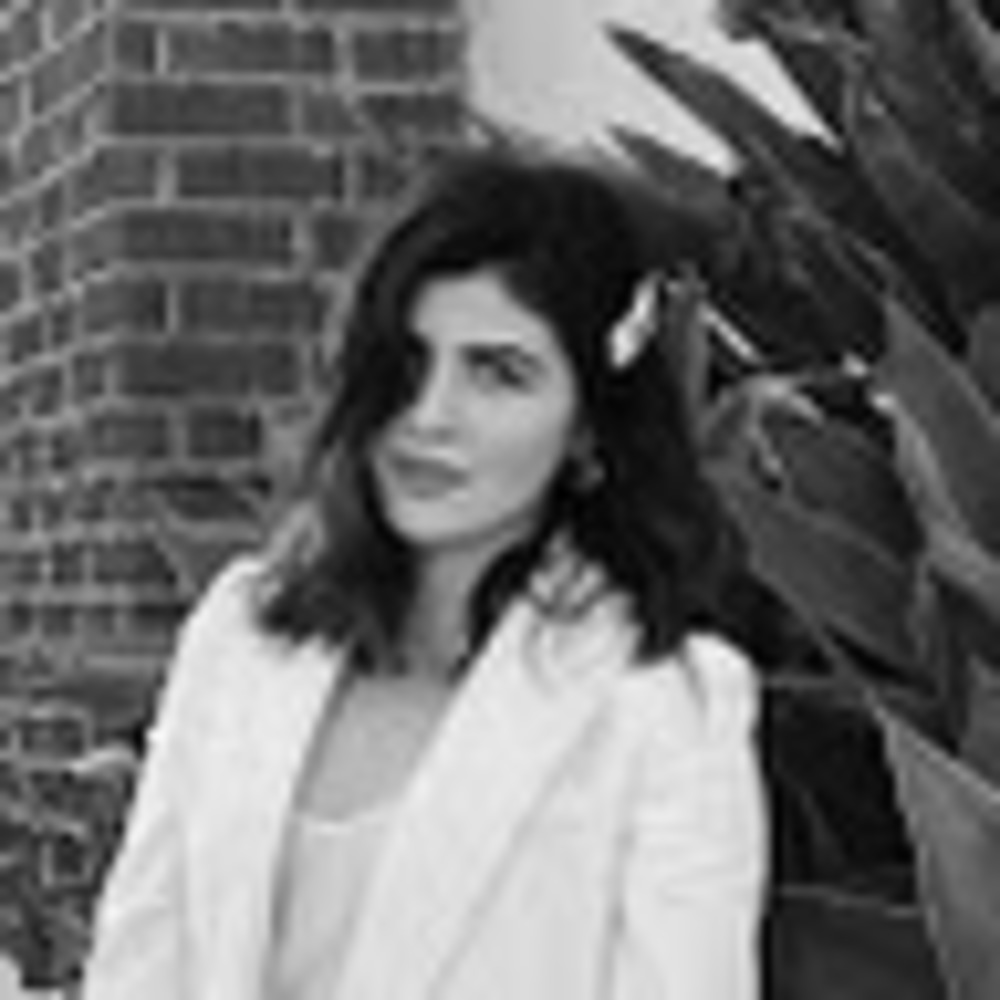 Meet your Posher, Roxana